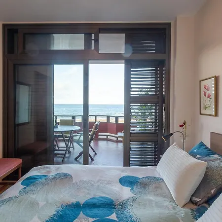 Apartman Front Line With Fantastic Terrace.