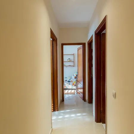 Front Line With Fantastic Terrace. Daire Telde