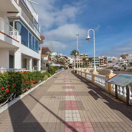 Front Line With Fantastic Terrace. Telde