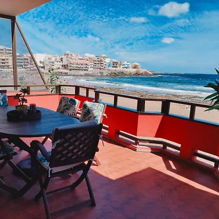 Front Line With Fantastic Terrace. *