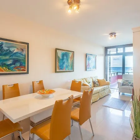 Front Line With Fantastic Terrace. Daire Telde